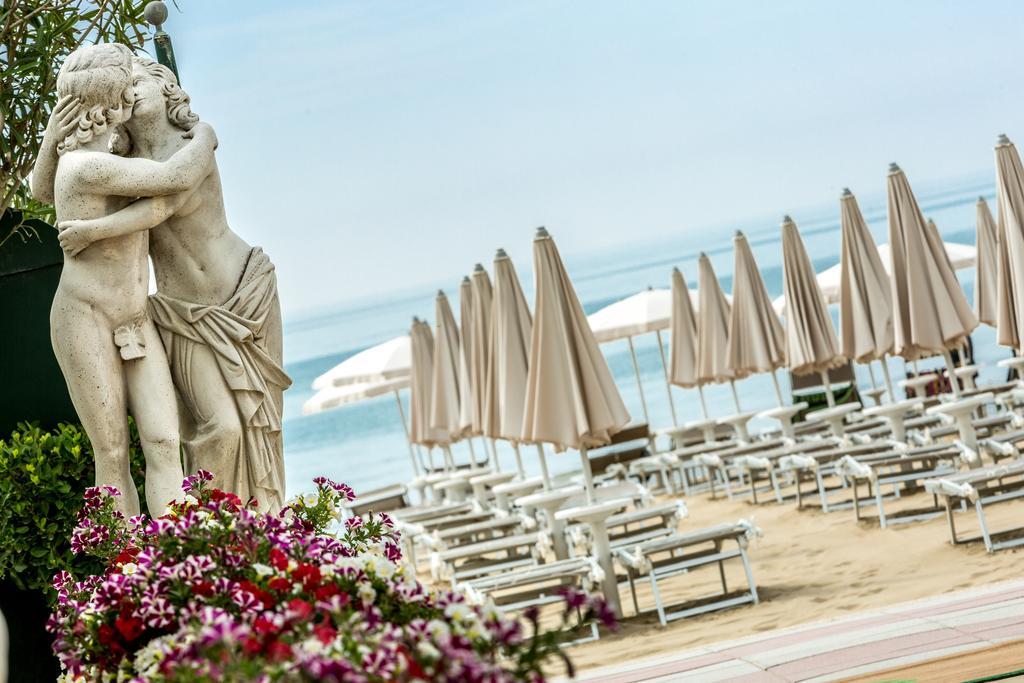 Luxor E Cairo The Beach Resort Lido di Jesolo Exterior foto