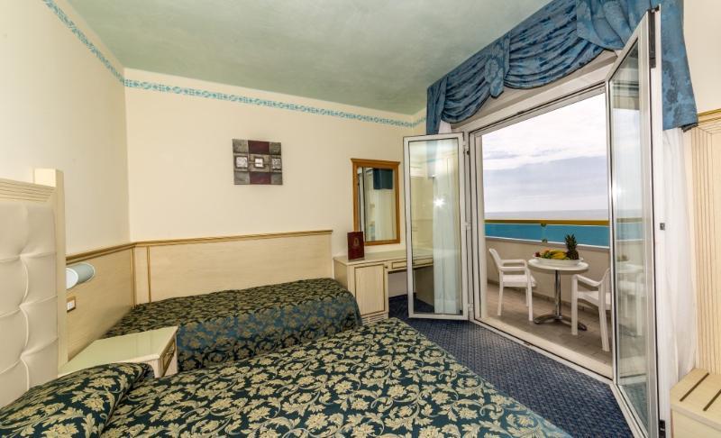 Luxor E Cairo The Beach Resort Lido di Jesolo Exterior foto