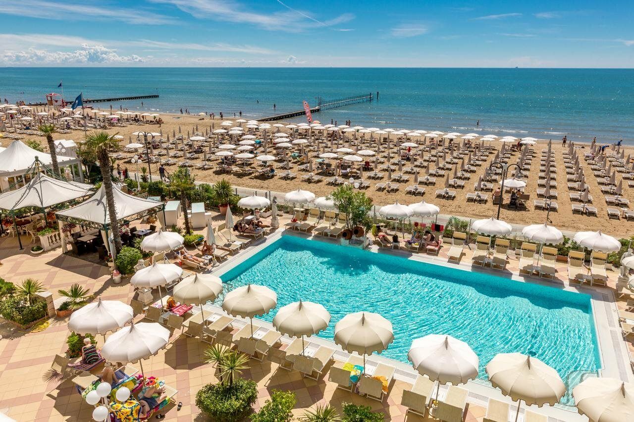 Luxor E Cairo The Beach Resort Lido di Jesolo Exterior foto